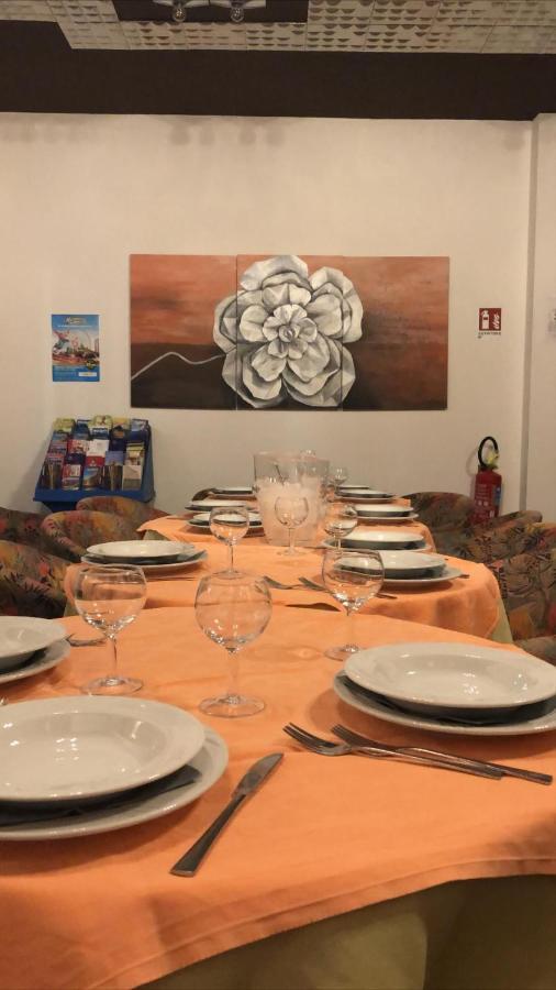 Hotel Calypso Bellaria-Igea Marina Extérieur photo