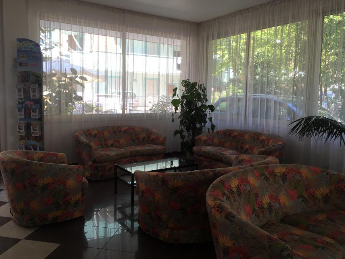 Hotel Calypso Bellaria-Igea Marina Extérieur photo