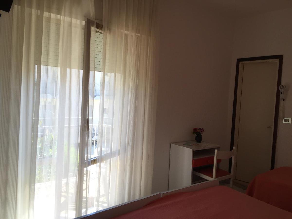 Hotel Calypso Bellaria-Igea Marina Extérieur photo